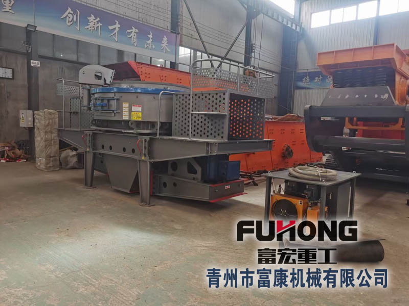 沖擊式制砂機和復合式制砂機哪種效果好？操作注意事項